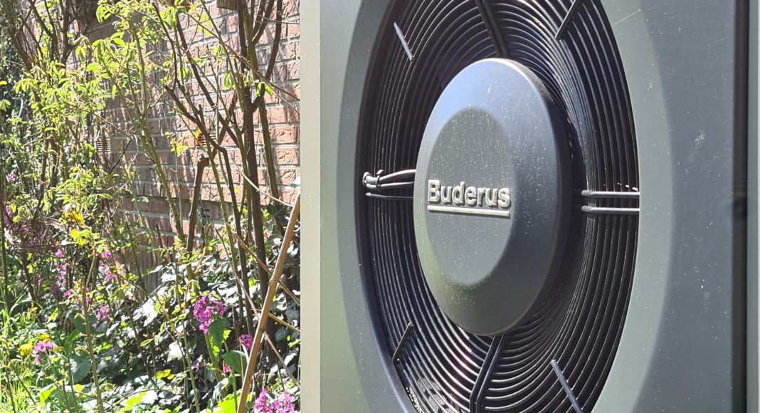 Faktencheck - Die 9 größten Mythen um die Wärmepumpe entlarvt Faktencheck - Die 9 größten Mythen um die Wärmepumpe entlarvt